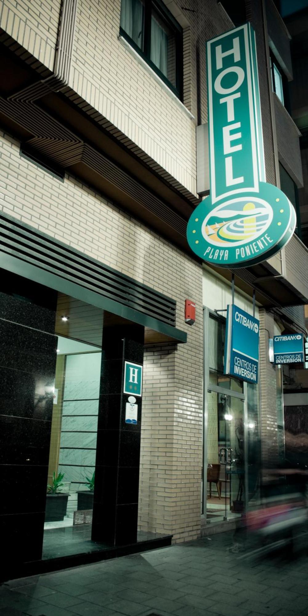 波尼连普拉亚酒店 希洪 外观 照片